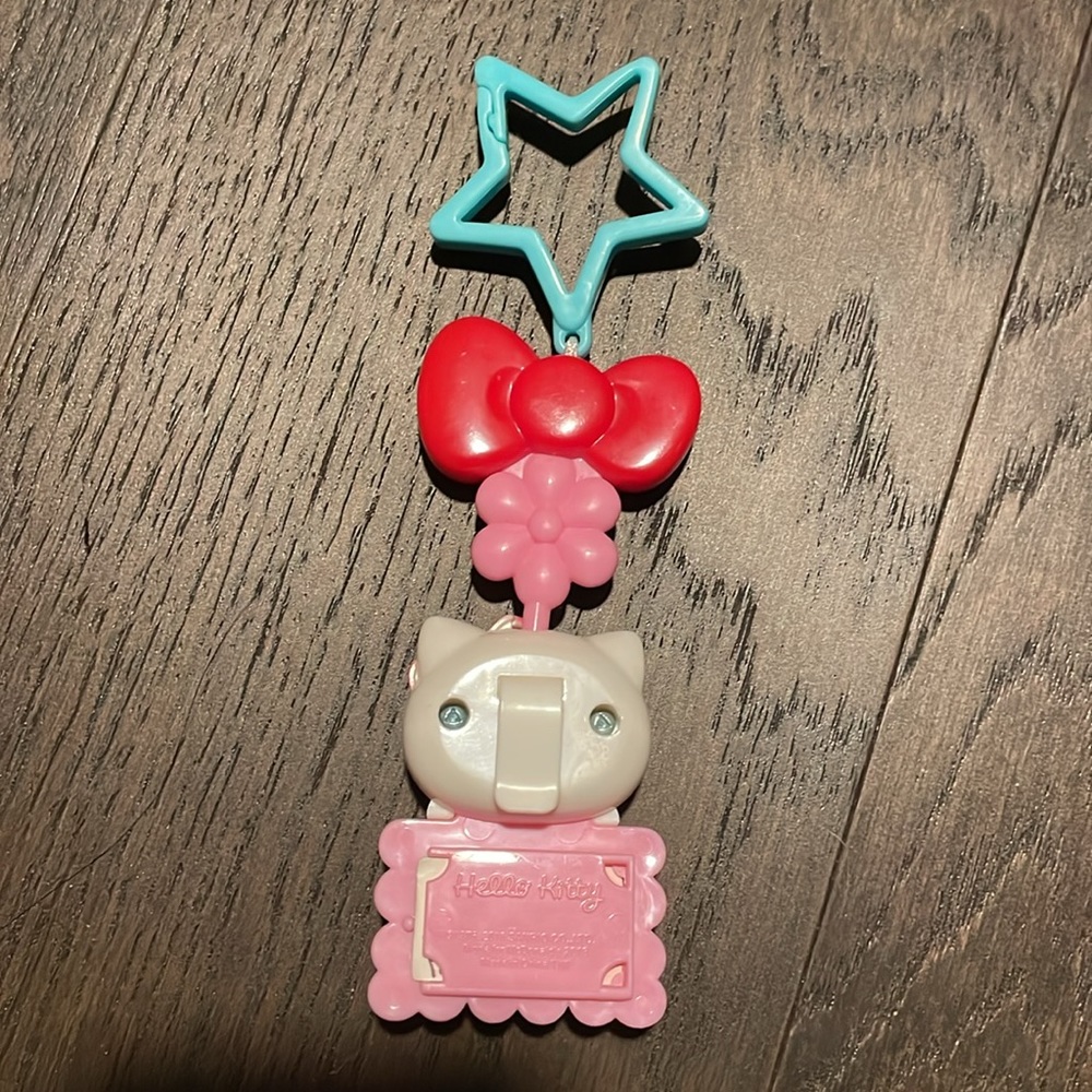 Hello Kitty (2) - Picture 10 of 13